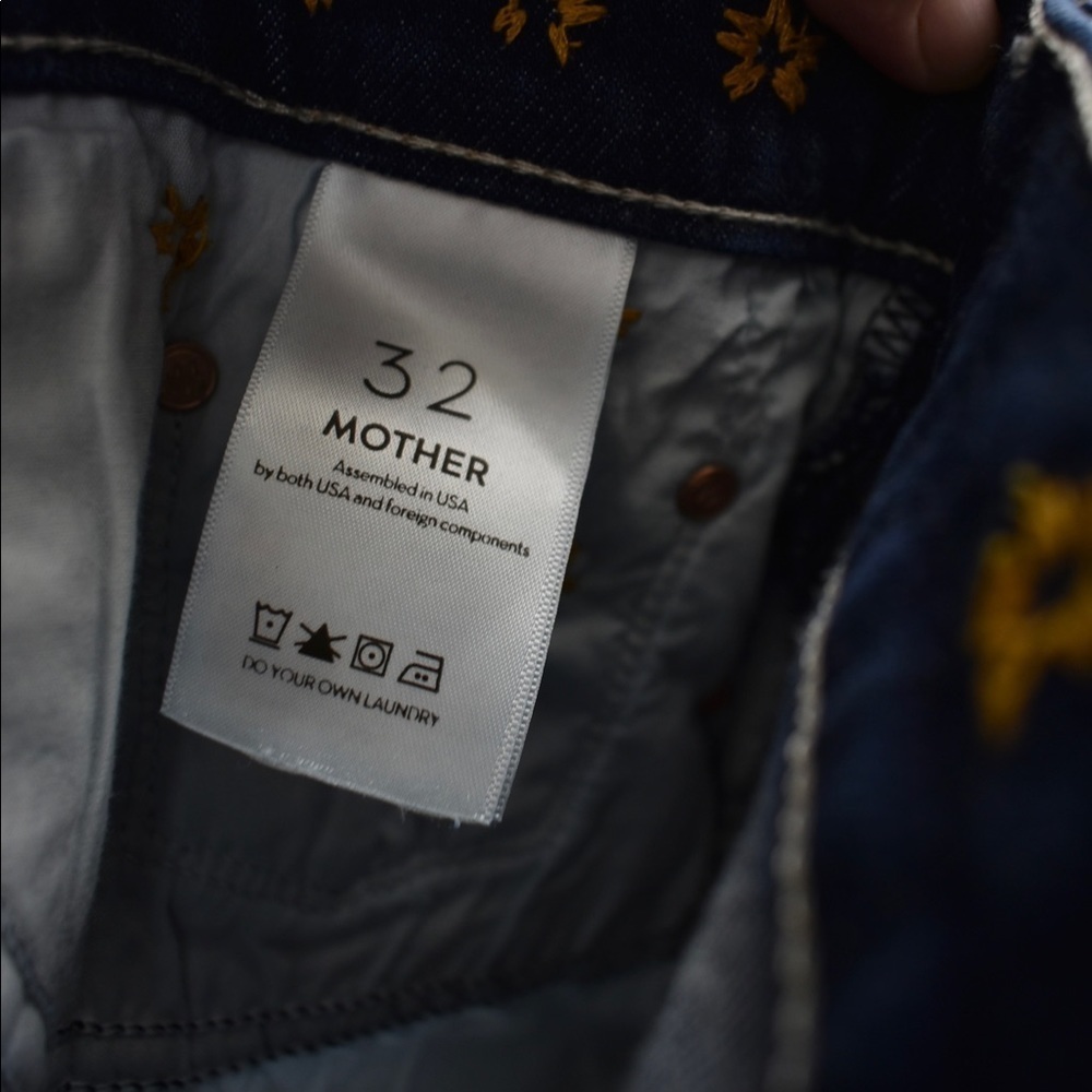 MOTHER The Vagabond Mini Fray Skirt - Picture 12 of 13